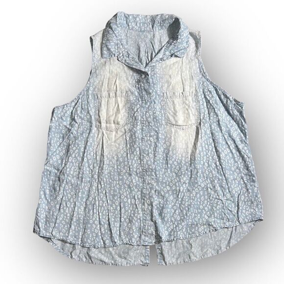 Love 8, Chambray Cheetah Print Sleeveless Button Up Top, Women’s 1X - Picture 1 of 8